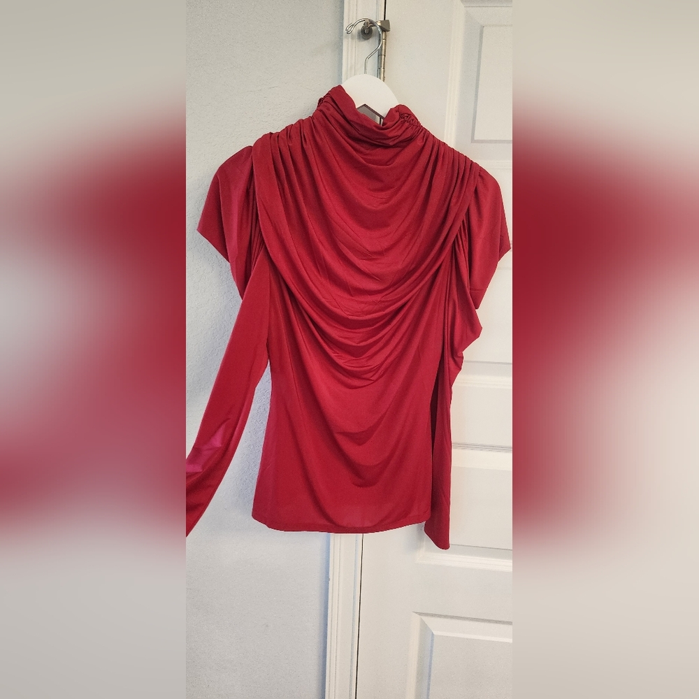 BISOU BISOU RED BEAUTIFUL BLOUSE